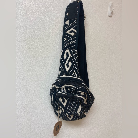 NWT KALA IMPORTS LLC Handmade Sling Backpack OS - Picture 1 of 7